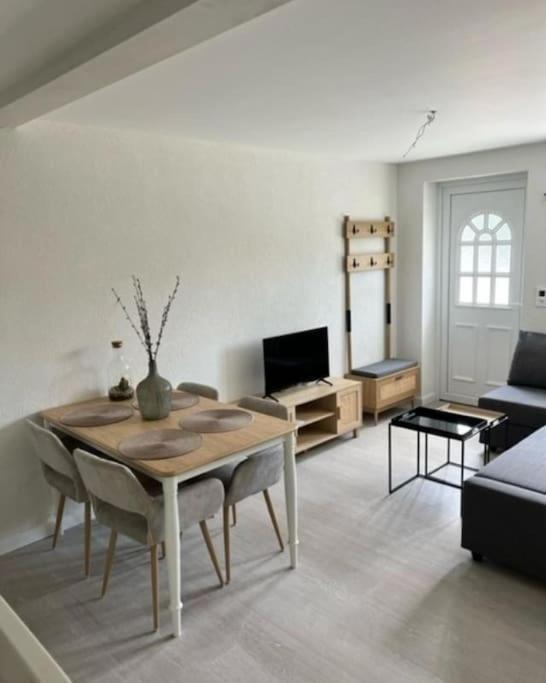 Appartement Douillet, Amenage Proche Riviera. Attalens Екстер'єр фото