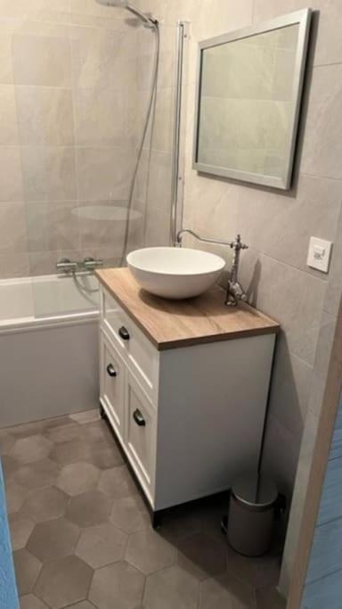 Appartement Douillet, Amenage Proche Riviera. Attalens Екстер'єр фото